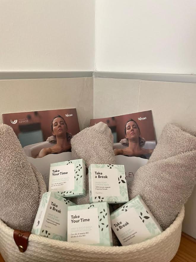 Api Tenna Apartments Glicine 1 Eksteriør bilde